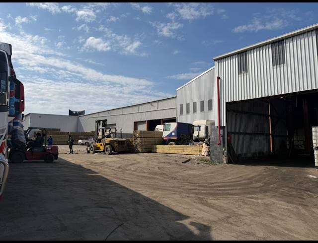 7,618M² WAREHOUSE FOR SALE IN MOBENI